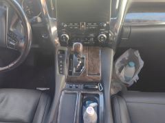 Toyota Alphard Dual-Engine 2.5L Prestige Edition - фото 19