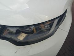 Land Rover Discovery Facelift 2.0T 300PS S - ფოტო 4