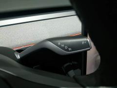 Tesla Model Y Rear-Wheel Drive - ფოტო 13