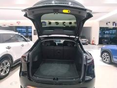 Tesla Model Y Rear-Wheel Drive - ფოტო 18