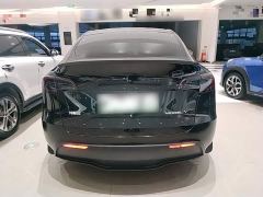 Tesla Model Y Rear-Wheel Drive - ფოტო 5