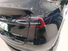 Tesla Model Y Rear-Wheel Drive - ფოტო 7