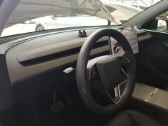 Tesla Model Y Rear-Wheel Drive - ფოტო 9