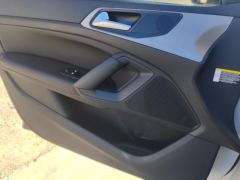 Peugeot 408 1.6T Chase Light Edition - ფოტო 12