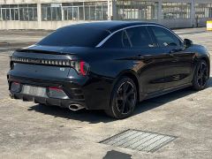 Lynk & Co 03 1.5T DCT Pro - фото 11