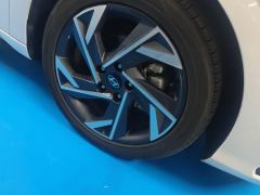 Hyundai Elantra 1.5L CVT Elite Edition - photo 6
