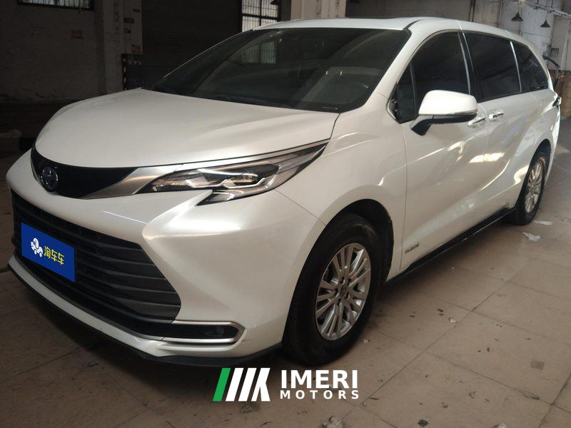 Toyota Sienna 2.5L Hybrid Prestige Edition