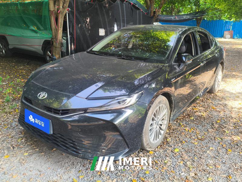 Toyota Camry Dual-Engine 2.0HGVP Luxury Edition
