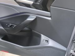 Volkswagen Jetta 280TSI Edition - ფოტო 12