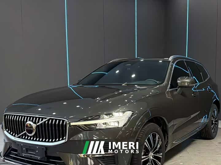 Volvo XC60 B5 AWD Smart Remote Luxury Edition - car from China