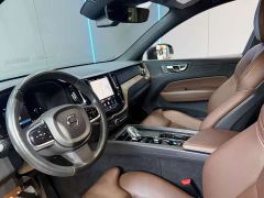 Volvo XC60 B5 AWD Smart Remote Luxury Edition - photo 11