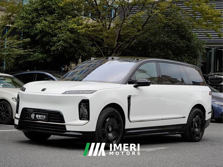 NIO ES9 102kWh Executive Island Signature Edition
