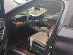 Ford Explorer EcoBoost 285 4WD Titanium Edition 7-seater - ფოტო 14