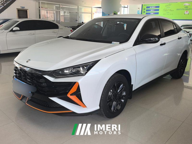 Dongfeng Fengshen Yixuan 1.5L Dual-clutch high-speed version