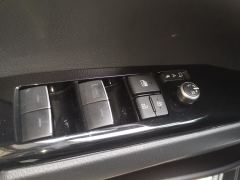 Toyota Camry Dual-Engine 2.5HG Luxury Edition - фото 13