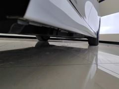 Toyota Camry 2.0G Luxury Edition - ფოტო 10