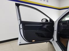 Toyota Camry 2.0G Luxury Edition - ფოტო 12