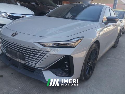 2022 Changan UNI-V 1.5T Dual Clutch Premium - автомобиль из Китая