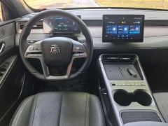 BYD Qin PLUS DM-i 128KM Entry-Level - ფოტო 16