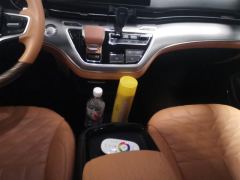 Roewe MG iMAX8 400TGI Flagship - ფოტო 19