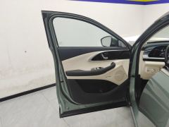 Exeed Lingyun 300T Dual Clutch Two-Wheel Drive Planetary Edition - ფოტო 12