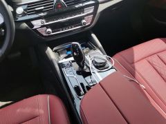BMW 5 Series Facelift 525Li M Sport Package - фото 19