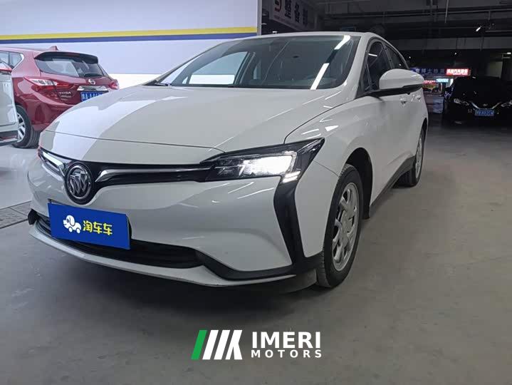 Baojun Blue 6 450km Travel Edition