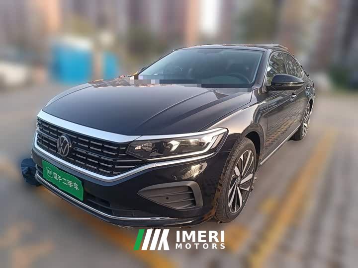 Volkswagen Passat Outstanding Edition 380TSI Dragon Ascendant Version
