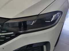 Volkswagen Lavida 1.5L Automatic Star Five Million Edition - ფოტო 4