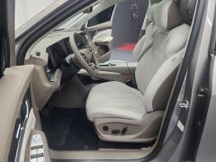 Roewe RX9 2.0T RWD Luxury Edition - photo 14