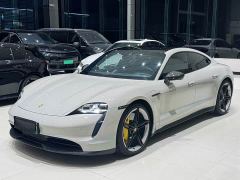 Porsche Taycan 4S - ფოტო 1