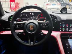 Porsche Taycan 4S - ფოტო 17