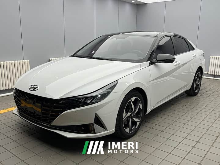 Hyundai Elantra 1.5L CVT Luxury