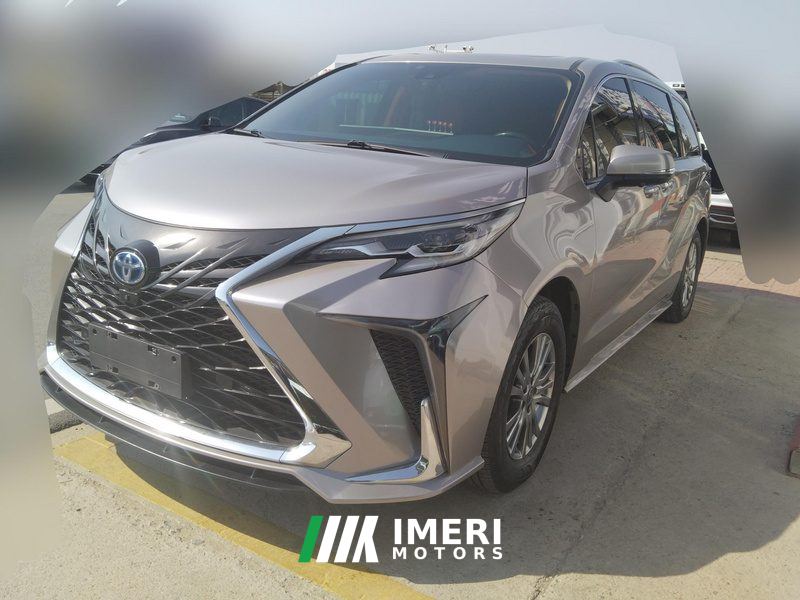 Toyota Sienna 2.5L Hybrid Luxury Edition