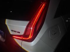 Cadillac XT4 28T FWD Luxury - ფოტო 5