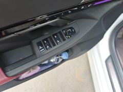 BMW 5 Series 525Li Luxury Package - ფოტო 13