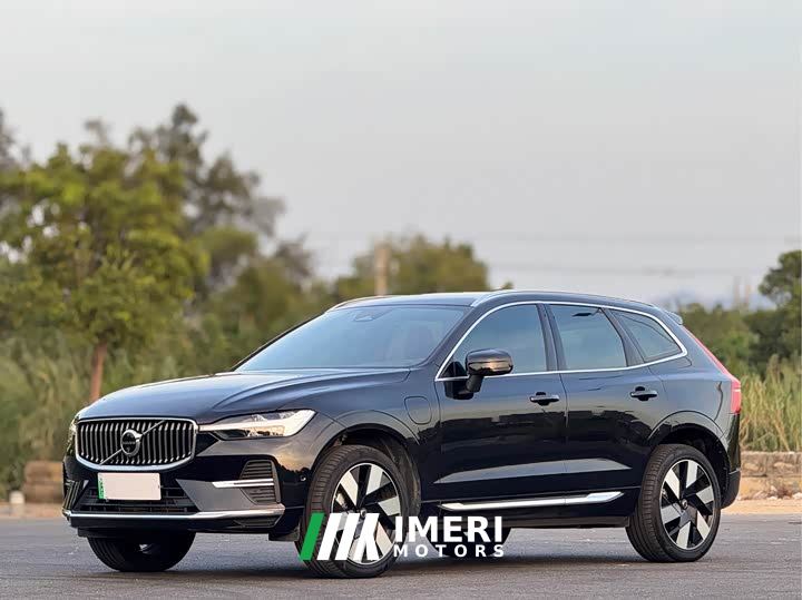 Volvo XC60 Plug-in Hybrid Extended Range AWD Smart Luxury Edition