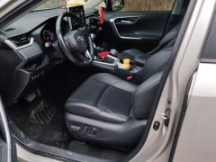 Toyota Wildlander 2.0L RWD Luxury PLUS Edition - ფოტო 14
