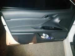 Toyota Camry 2.5G Luxury Edition - photo 12
