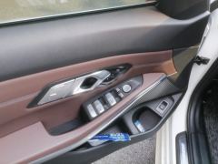 BMW 3 Series 325Li M Sport Package - ფოტო 13
