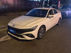 Hyundai Elantra 1.5L CVT Leading Edition - фото 1