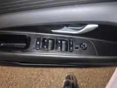 Hyundai Elantra 1.5L CVT Leading Edition - фото 13