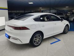 BYD Qin PLUS DM-i 55km Flagship - ფოტო 2