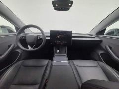 Tesla Model 3 Rear-Wheel Drive - ფოტო 5