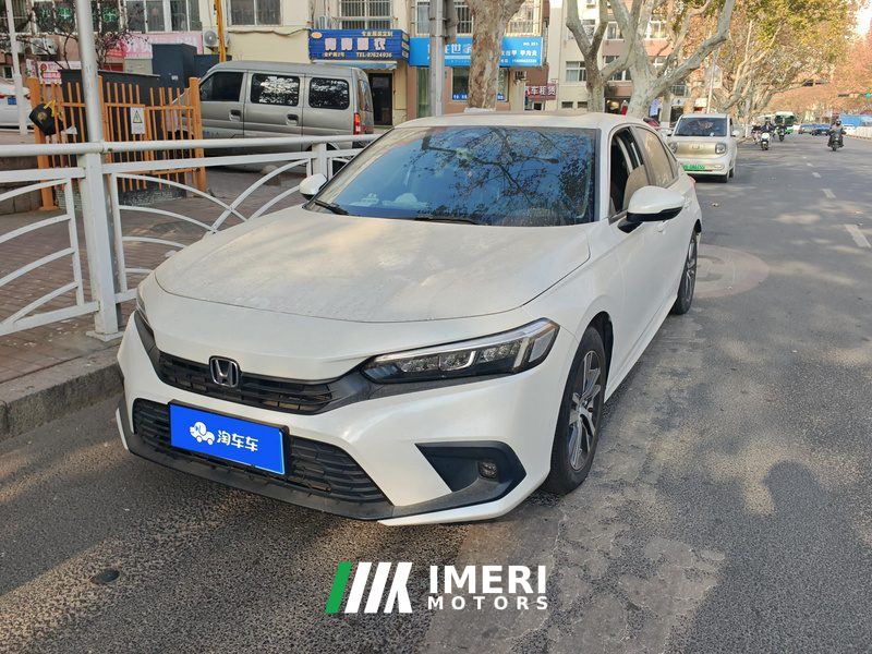 Honda Civic 240TURBO CVT Dynamic Edition
