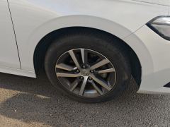 Honda Civic 240TURBO CVT Dynamic Edition - ფოტო 6