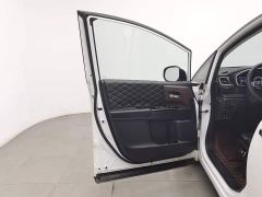 Honda Odyssey 2.0L e:HEV Sharp Comfort Edition - photo 8