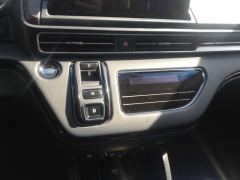 Honda Odyssey 2.0L Sharp Luxury Edition 7-seater - ფოტო 13