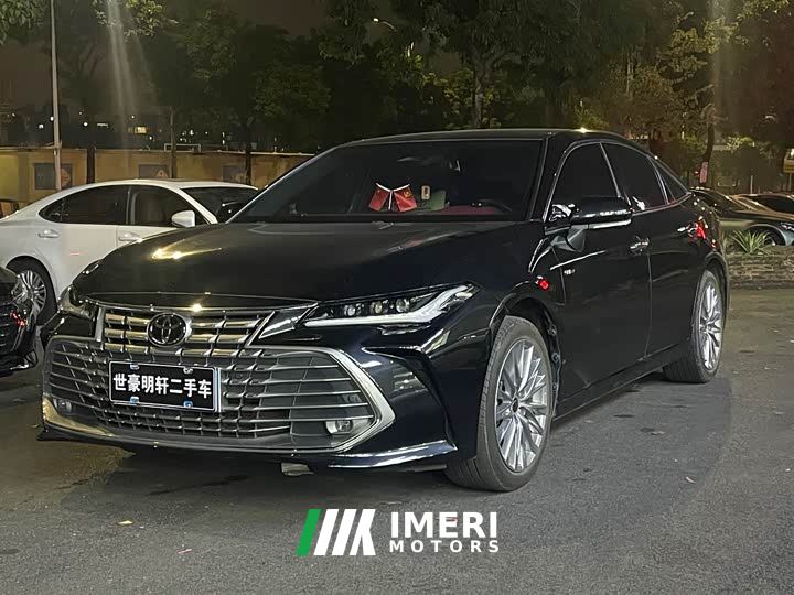 Toyota Avalon Hybrid 2.0L Luxury