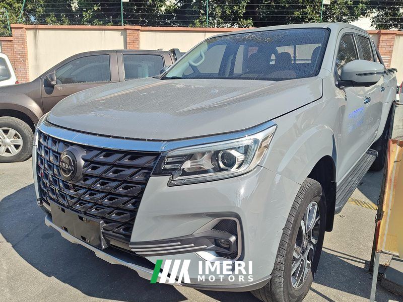 Dongfeng Rich 7 2.3T AWDFlagship Version